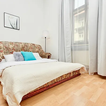 Apartment Friendhouse - Old *